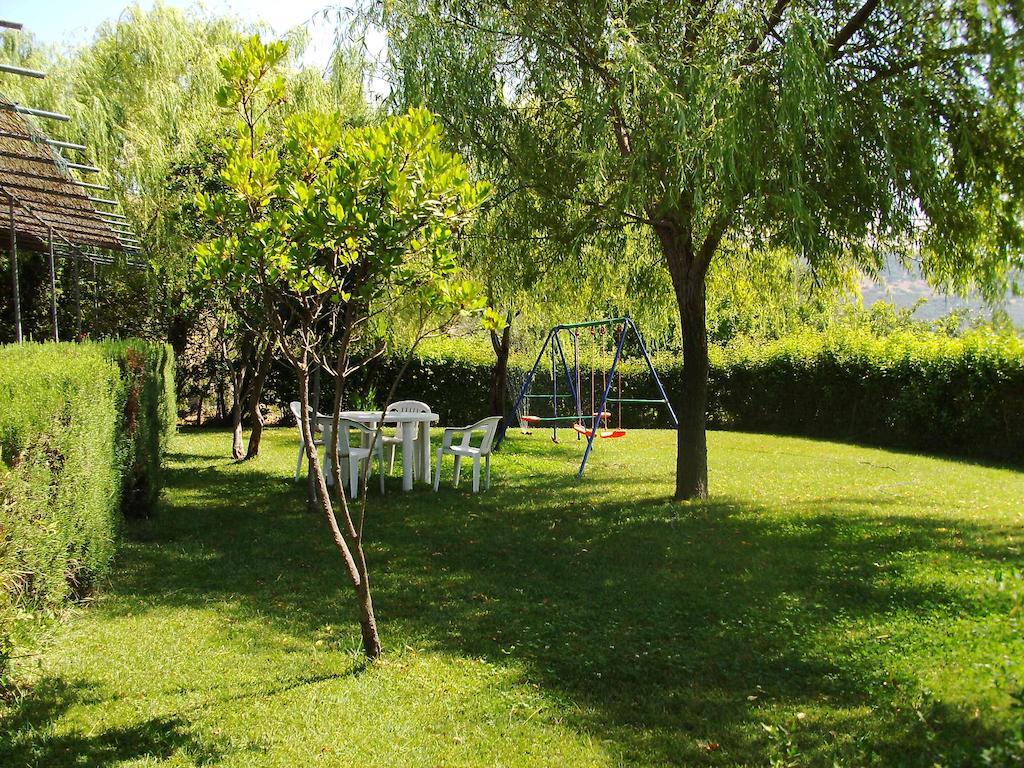 Agriturismo Cugumia Thiesi Exterior foto